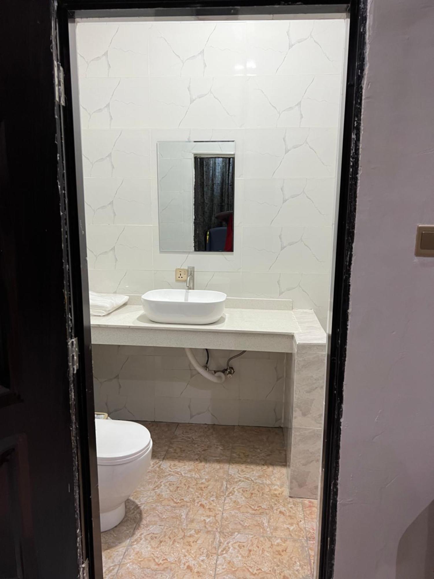 לינה וארוחת בוקר טמה Fowaa Lux מראה חיצוני תמונה